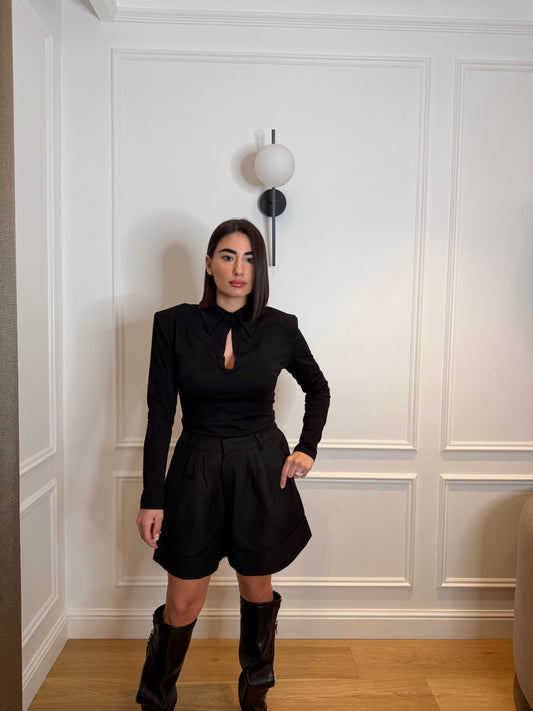 Shorts Must Have Black